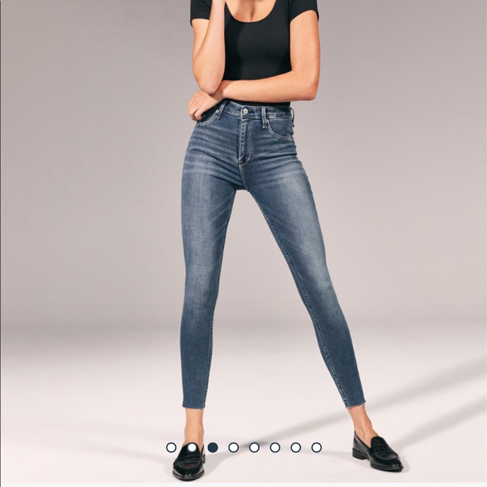 A&F Simone High Rise Jean Legging - Picture 5 of 8